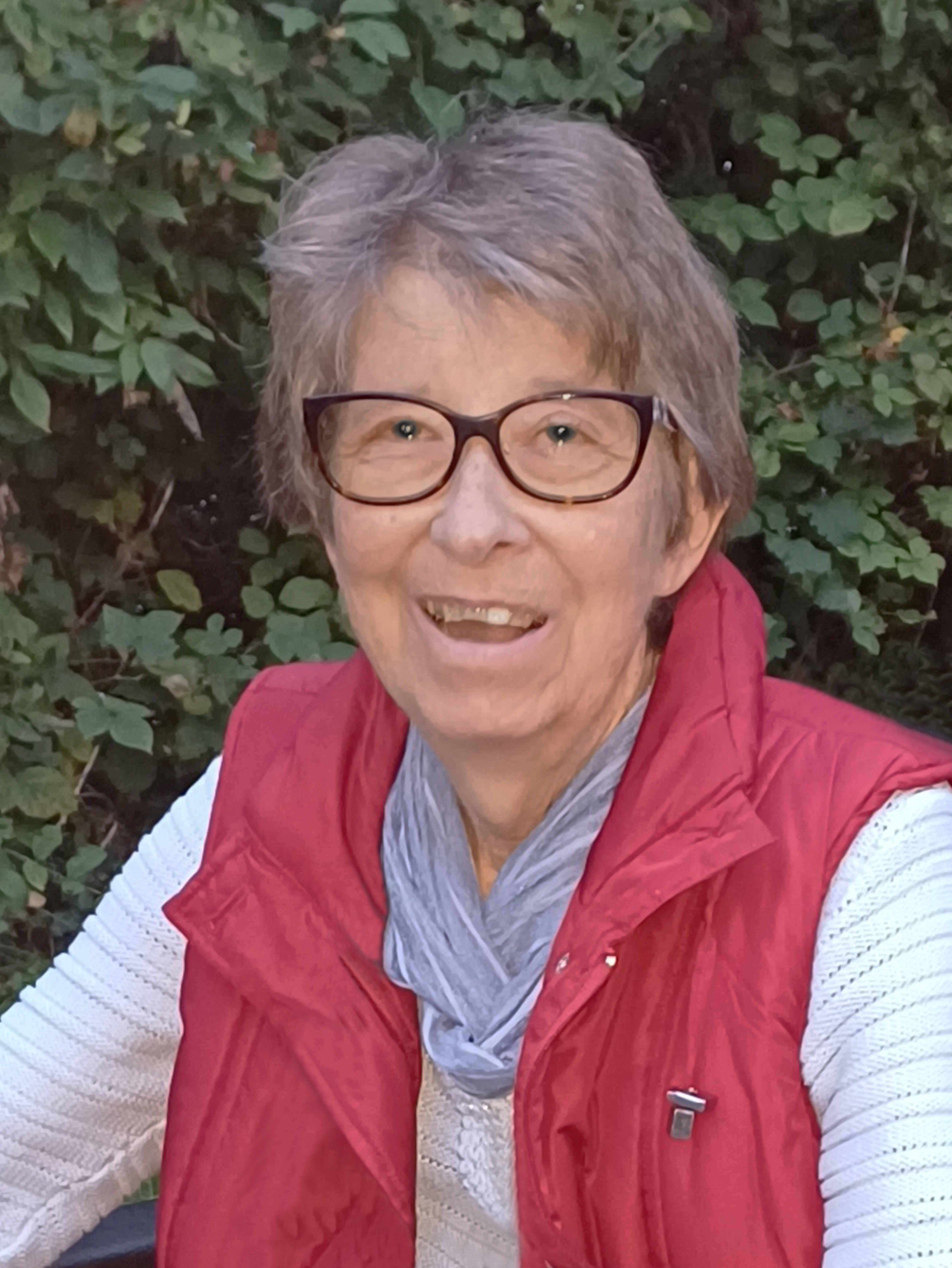 Nachrichter, Elisabeth