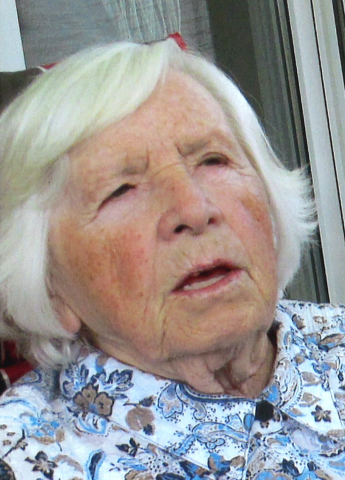 Idzikowsky, Elisabeth